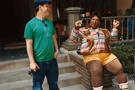 Norbit – Eddie Murphy, (r.) im Rasputia Kostüm während der Drehpause.