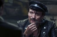Enfant terrible – Rainer Werner Fassbinder (Oliver Masucci) geht dahin, wo es weh tut – im Film und im Leben.