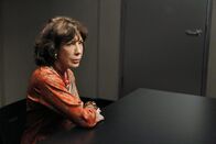 Navy CIS – Was hat McGees Großmutter (Lily Tomlin) mit dem neuen Fall zu tun?; Was hat McGees Großmutter (Lily Tomlin) mit dem neuen Fall zu tun?