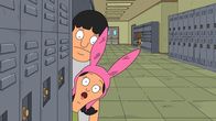 Bob's Burgers – Gene, oben; Louise, unten