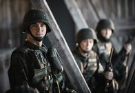 Californian Commando – Kaum ist Van Hamilton (Kian Lawley) in Finnland gelandet, wird er von der Militärpolizei eingezogen und zu den Commandos in die finnische Wildnis verfrachtet.