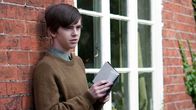 Toast – Nigel Slater (Freddie Highmore)