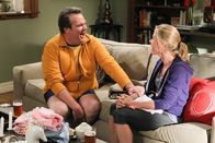Modern Family – Eric Stonestreet (Cameron Tucker), Julie Bowen (Claire Dunphy).