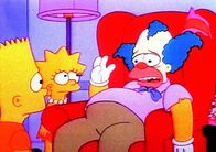 Die Simpsons – L-R: Bart, Lisa und Krusty