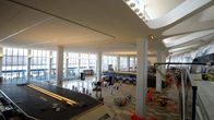 Mega-Projekt: Flughafen New York – Terminal B in main terminal building at LaGuardia Airport. (Credit: Windfall Films)