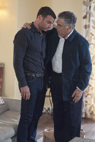 Ray Donovan – Ray Donovan (2013)