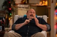 Georgie & Mandy – Will Sasso als Jim McAllister Jim McAllister