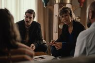 Rapa – Bolaño (Adrián Ríos, l.); Maite (Mónica Lopez, r.)