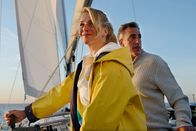Praxis mit Meerblick – Nora Kaminski auf Segeltörn mit einem Freund: Tanja Wedhorn als Nora Kaminski, Alexander Schubert als Olaf Hummel