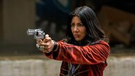 Twisted Metal – Um John zu helfen, greift Quiet (Stephanie Beatriz) zu einem drastischen Mittel und nimmt ihn ins Visier.