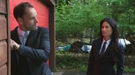 Elementary – (v.l.n.r.) Sherlock Holmes (Jonny Lee Miller); Dr. Watson (Lucy Liu)