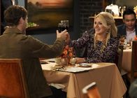 B Positive – Drew Dunbar (Thomas Middleditch, l.); Gina Dabrowski (Annaleigh Ashford, r.)
