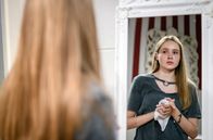 Sturm der Liebe – Valentina (Paulina Hobratschk) bekommt Angst vor der eigenen Courage.