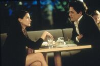 Notting Hill – Es hat doch noch geklappt mit einem Treffen zu zweit. Der Buchhändler (Hugh Grant) und der Filmstar (Julia Roberts) lernen sich besser kennen - sie gehen bummeln, essen und ins Kino.