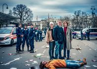 Tatort – v.li.: Jonas Leisch (Noah L.Perktold), Leyla Kiyak (Beritan Balci), Markus Schuch (Wolfgang Oliver), Meret Schande (Christina Scherrer), Moritz Eisner (Harald Krassnitzer), Bibi Fellner (Adele Neuhauser).
