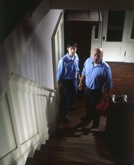 Ghost Hunters – Ghost Hunters (2019)