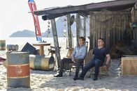 MacGyver – Wohl gehütetes Geheimnis: Warum will MacGyver (Lucas Till, l.) nicht, dass Jack (George Eads, r.) eine Geburtstagsparty für ihn schmeist? Was verschweigt er?