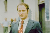 Kojak - Einsatz in Manhattan – Für den New Yorker Polizisten Theodoros Kojak und Det. Bobby Crocker (Kevin Dobson) zählt nur der Kampf gegen das Böse, und der führt sie manchmal bis in höchste Kreise ...