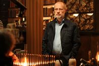 Verlorenes Wissen – Harald Lesch beim Dreh am Filmset von Verlorenes Wissen.