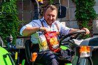 Die Tricks der Lebensmittelindustrie – Die Tricks der Lebensmittelindustrie sind so vielfältig wie das Sortiment im Supermarkt - und Brancheninsider Sebastian Lege kennt sie alle. Was steckt im Veggieburger, was haben Erdnussflips mit Plastikspielzeug gemeinsam, und was bedeutet High-Protein?
