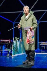 Gerhard Polt - Ekzem Homo – Gerhard Polt in der Rolle eines „evaluierten Rentner"’.