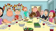 Family Guy – v.l.n.r.) Joe, Quagmire, Lois, seine Schwiegereltern und Meg ...