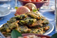 Zu Tisch ... – Marathopitakia (Fenchelfladen)