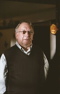 Inspector Barnaby – Jack Fothergill (Sam Kelly) lässt sich bei der Vernehmung nichts entreißen.