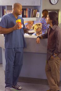 Scrubs - Die Anfänger – Turk (Donald Faison, l.), Mark (Freddy Rodriguez)