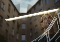Black Box – Der Hausverwalter Johannes Horn (Felix Kramer) trifft einsame Entscheidungen.