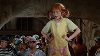 Astrid Lindgren:: Pippi Langstrumpf – In der Kaschemme der Piraten in Taka-Tuka weiß sich Pippi (Inger Nilsson) schon bald Respekt zu verschaffen.