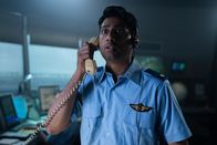 Mayday - Alarm im Cockpit – Following communication with the radar controller, Islamabad ATC (played by Varun Guru) is informed that Airblue Flight 202 is heading toward the Margalla Hills, leading him to contact the pilots and command an immediate left turn. (Cineflix 2025/Shay Markowitz)