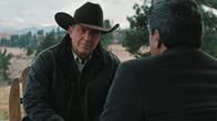 Yellowstone – John Dutton (Kevin Costner) und Thomas Rainwater (Gil Birmingham)