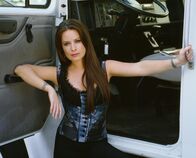 Charmed - Zauberhafte Hexen – (6. Staffel) - Piper (Holly Marie Combs) ist mit einer besonderen Fähigkeit ausgestattet ...