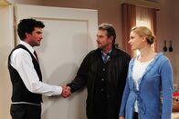 Sturm der Liebe – (v.l.n.r.) Konstantin (Moritz Tittel); Hans (Ralph Schicha); Theresa (Ines Lutz)
