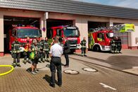 Lebensretter – Die Feuer- und Rettungswache Chemnitz 2 hat Ende Mai einen neues Hilfeleistungslöschfahrzeug (LKW Mitte) bekommen.