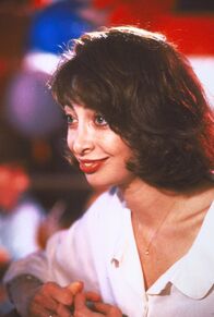 Kap der Angst – Lori Davis (Illeana Douglas) verbringt eine lustigen Abend mit dem Ex-Knasti Max Cady. Sie ahnt nicht, dass sie sich dadurch in große Gefahr bringt ...