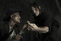 The Walking Dead – Gabriel Stokes (Seth Gilliam, l.); Daryl Dixon (Norman Reedus, r.)