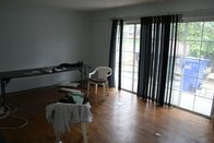 Die Super-Makler - Top oder Flop? – Das renovierungsbedürftige Haus in Torrance hat Potential, doch Risse im Fundament stellen ein Problem dar.
