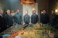 Babylon Berlin – Emil von Schönfels (Arndt Scheer), Florian Panzner (Major Scheer).