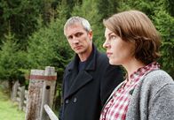 Die Versöhnung – Johanna (Victoria Mayer) weiss nicht, ob sie sich erneut auf eine Liebe zu Benedikt (Markus Böker) einlassen soll.