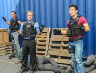 Hawaii Five-0 – Ein neuer Fall beschäftigt das Team: Steve (Alex O'Loughlin, M.), Danny (Scott Caan, l.) und Chin (Daniel Dae Kim, r.) ...