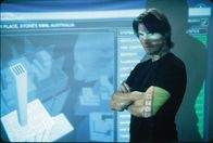 Mission: Impossible 2 – Das Impossible Mission Force Headquarter schickt Ethan Hunt (Tom Cruise) erneut in einen lebensgefährlichen Einsatz: Der Superspion soll den gefährlichsten Virus dieser Welt, Chimera, unschädlich machen ...