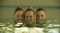 Reporter – Reporter Synchronschwimmen – Zwischen Eleganz und Erniedrigung Die ehemaligen Synchronschwimmerinnen Fabienne, Anouk und Aline
