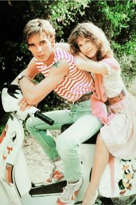 Cinderella 80 – Mizio (Pierre Cosso), Cindy (Bonnie Bianco)