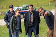 Steirerkreuz – v.li.: Ferdinand Franz (Holger Schober), Sandra Mohr (Miriam Stein), Sascha Bergmann (Hary Prinz), Veit Schindler (Julian Weigend)