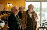 Rückkehr nach Rimini – Zwischenstopp auf dem Weg nach Rimini: Edgar (Bernhard Schütz, li.), Peter (Reiner Bock, Mitte) und Helmut (Karl Fischer, re.).