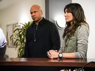 Navy CIS: L.A. – Sam Hanna (LL Cool J, l.); Kensi Blye (Daniela Ruah, r.)