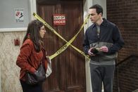 The Big Bang Theory – Amy (Mayim Bialik, l.) und Sheldon (Jim Parsons, r.)