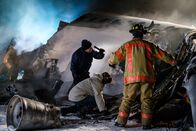 Mayday - Alarm im Cockpit – The search for survivors and clues continues as firefighters and rescuers (played by background actors) continue to search the wreckage of Continental Airlines Flight 1713.
